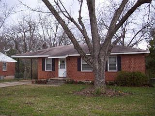2nd image of 1040 Oglethorpe Ave