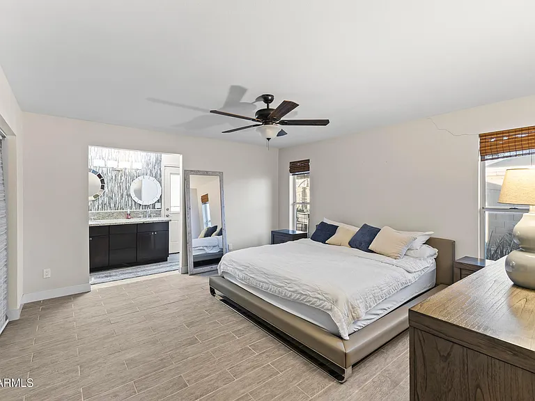 5245 E Acoma Dr — Photo 16