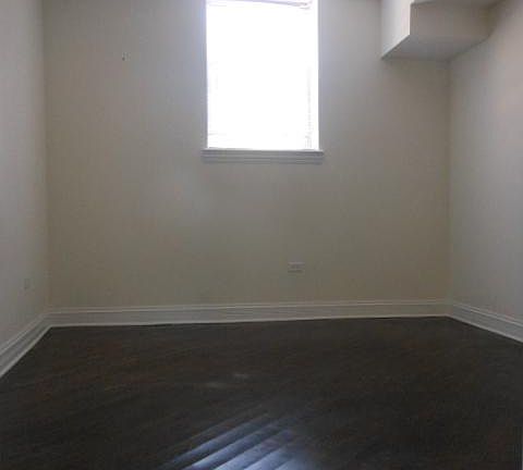 4th image of 3322 W Cortland St #G