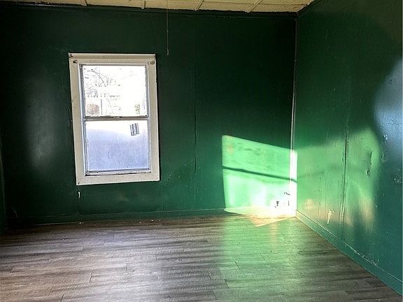 3rd image of 203 S 15th St