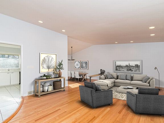 2nd image of 1770 Heather Ln