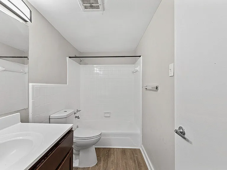 25-Pine-View-Pointe-1522B-25