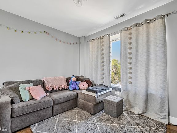 5th image of 2824 N Drake Ave #W4
