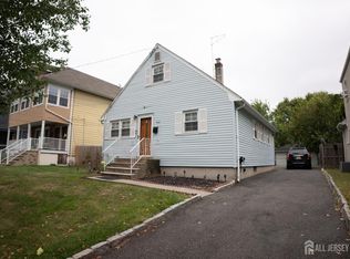 1860 Paterson St, Rahway, NJ 07065