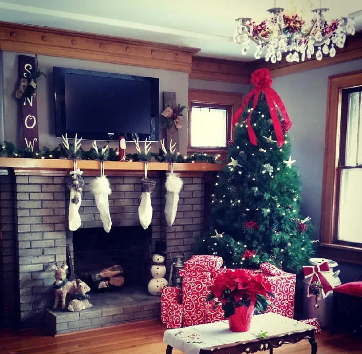 3 bed, 2.5 bath, 2863 sqft, $2,500 — Photo 2