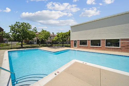 Waterford Place Apartments Photo 1
