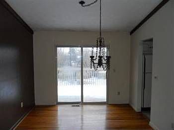 5th image of 10636 Bradbury Dr