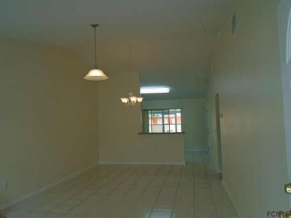 2nd image of 5 Pine Hurst Ln #B