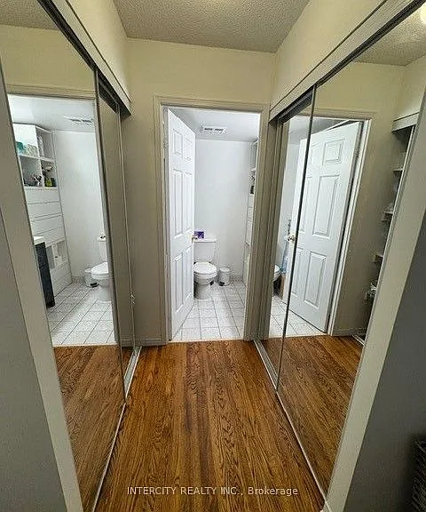 800 Sheppard Ave W #209 — Photo 4