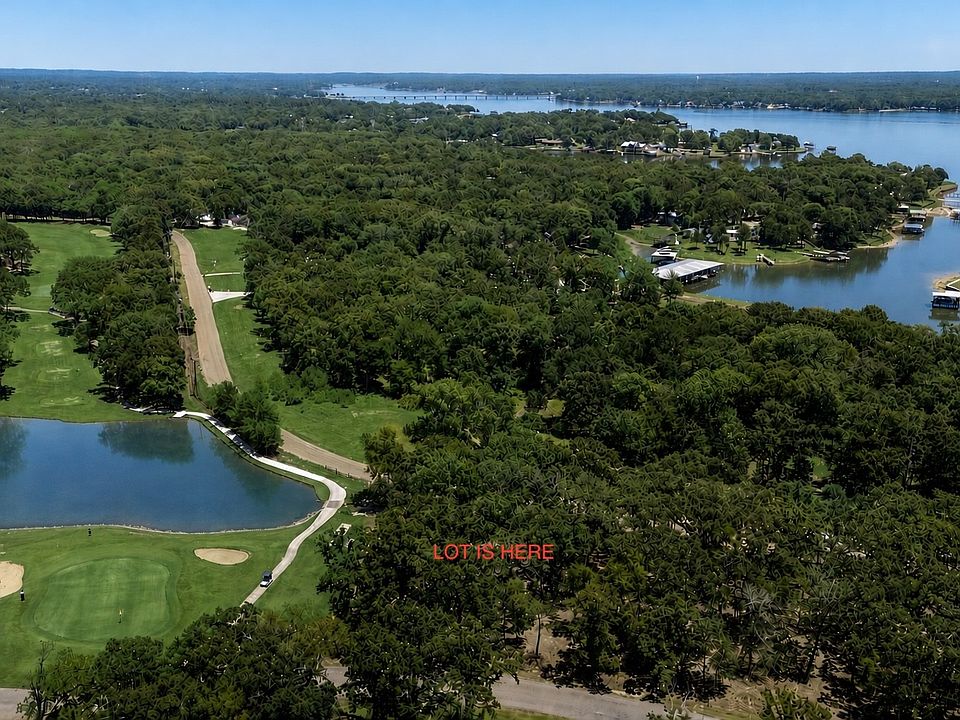 1st image of 236 Colonial Dr