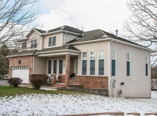 30 Hillside Dr, Clifton Springs, NY 14432