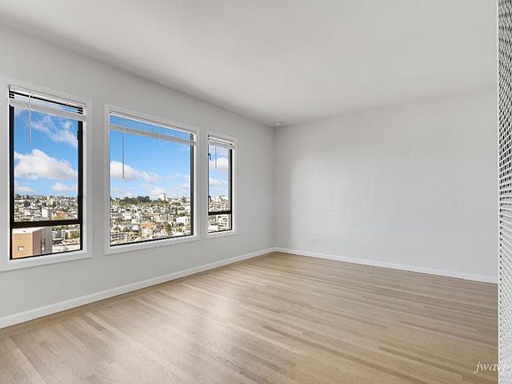 4th image of 80 Terra Vista Ave #J14