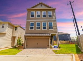 10515 Blankiet Ln, Houston, TX 77025