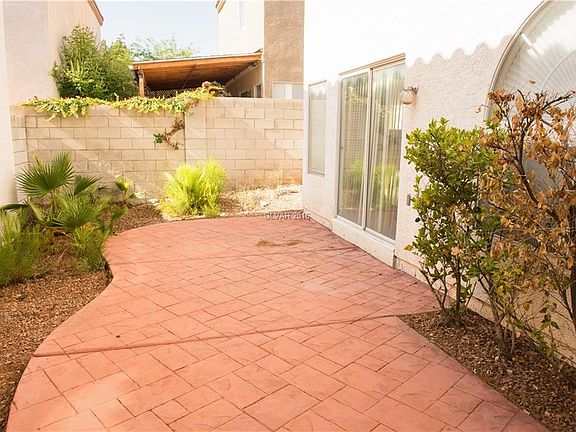 3rd image of 3248 Cheltenham St #113
