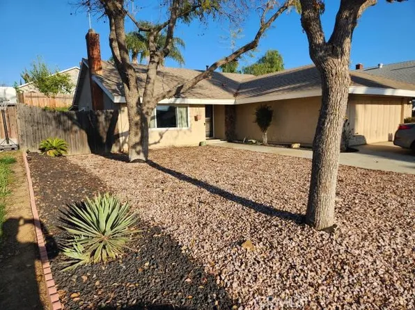 12114 Barnes Ct, Moreno Valley, CA 92557