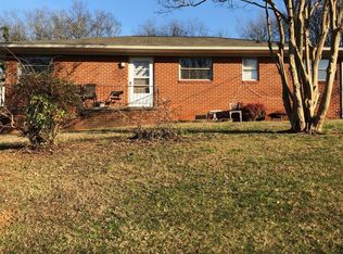 1960 Maple St NE, Cleveland, TN 37311