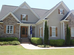 211 Benjamine Perry Ct, Simpsonville, SC 29681