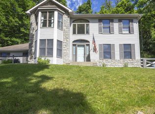 856 Briar Hill Dr, Newark, OH 43055