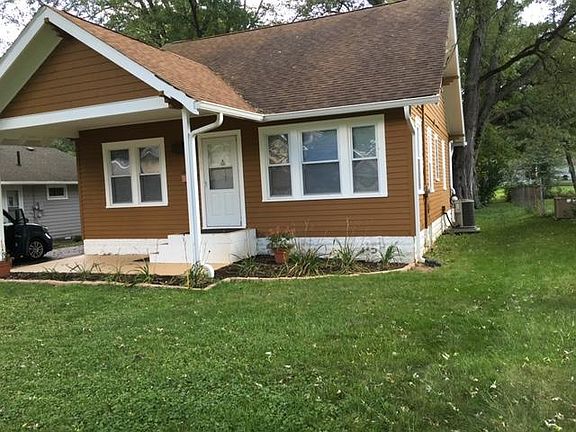 3rd image of 1008 Wood St