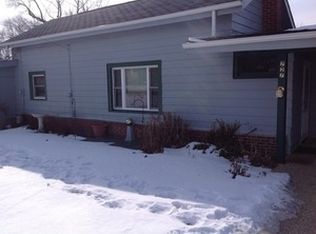 727 S Mason St, Sheffield, IL 61361