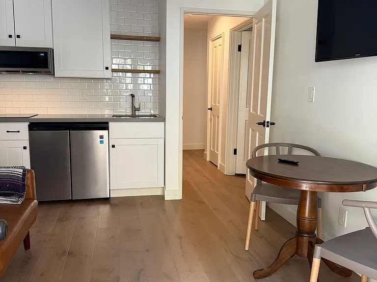 Martha St — Photo 14