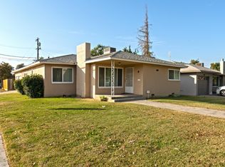 1301 W Robinson Ave, Fresno, CA 93705
