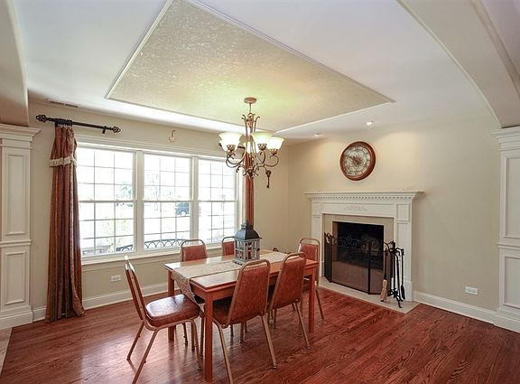4th image of 12 Glenbrook Dr