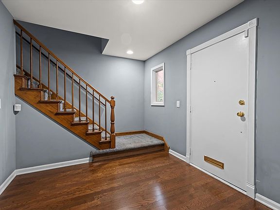 3rd image of 1440 Concorde Cir