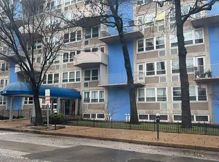 210 N 17th St Unit 1110, Saint Louis, MO 63103