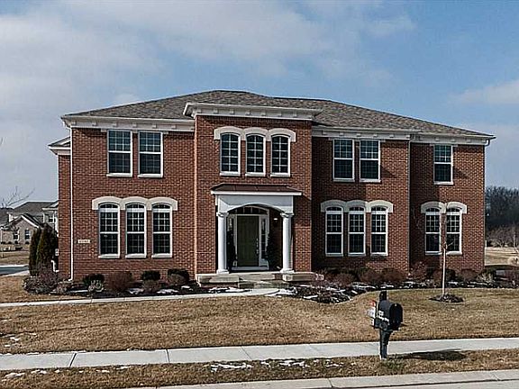 2nd image of 13742 Monique Dr