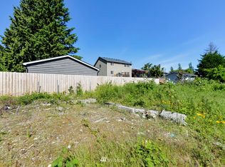 10039 8th Ave SW, Seattle, WA 98146