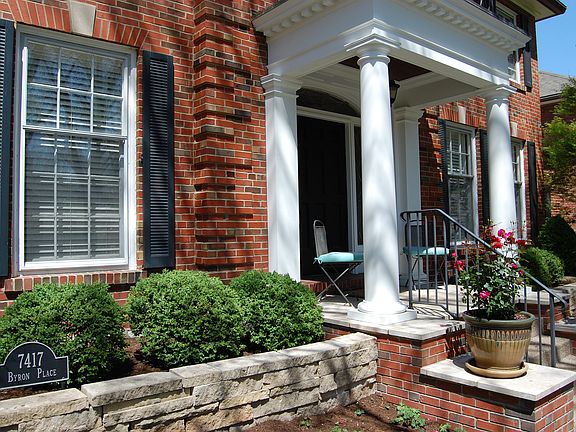 4th image of 7417 Byron Pl