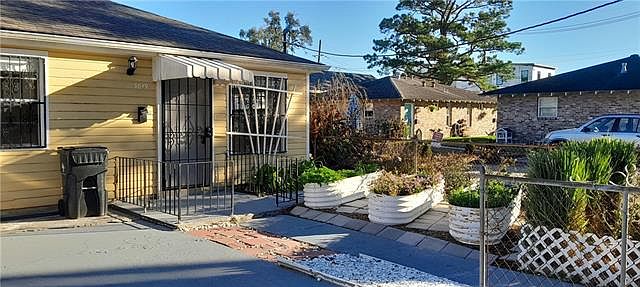 1st image of 3819 Panama Ct