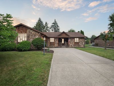 13171 Clinton River Rd, Sterling Heights, MI, 48313