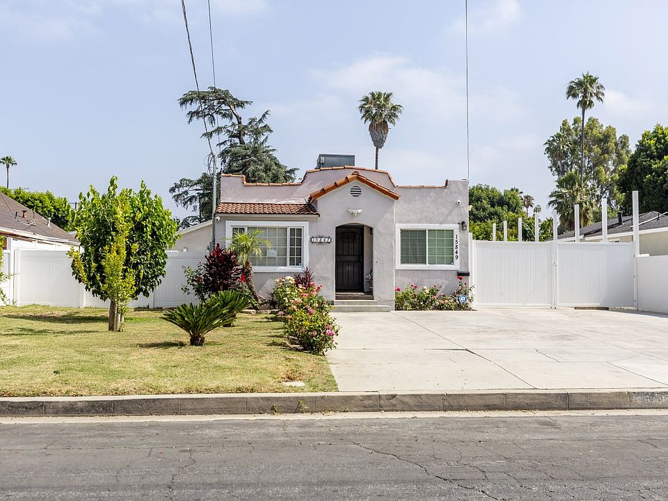 1st image of 15847 Marlin Pl