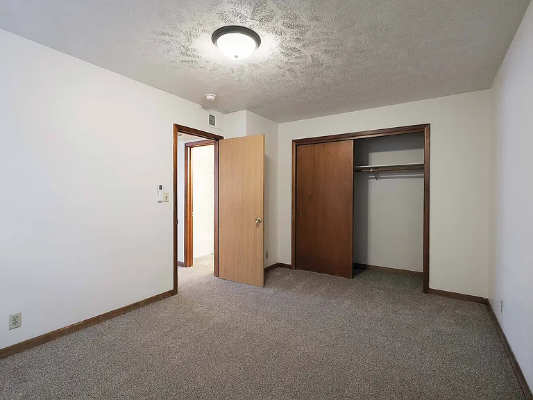 1341 E St #3 — Photo 13