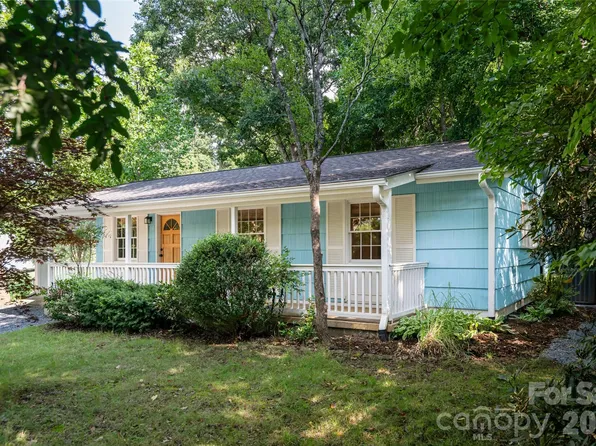 246 N Fork Rd, Black Mountain, NC 28711