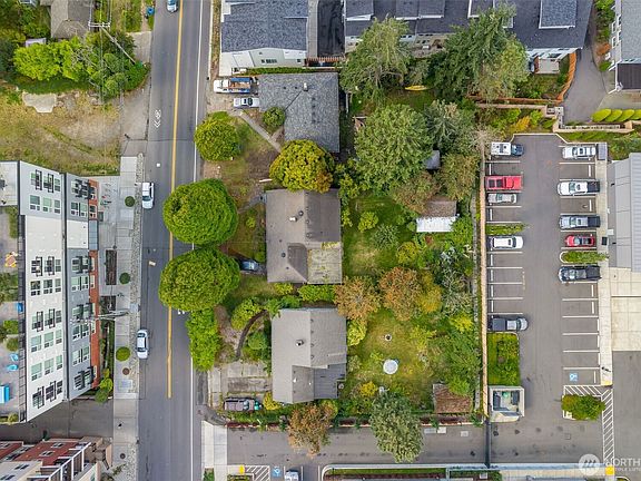 5th image of 1216 -1228 NE 180th Street