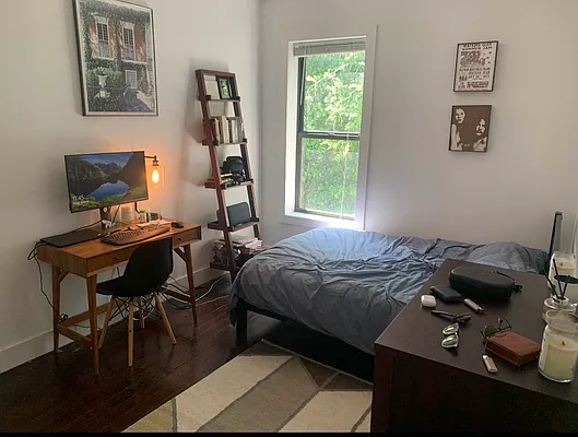 Rented by Flatiron Real Estate Advisors LLC | media 3