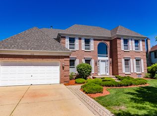 1260 Montclaire Pl, Schaumburg, IL 60173