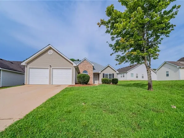380 Spring Lake Ter, Covington, GA 30016