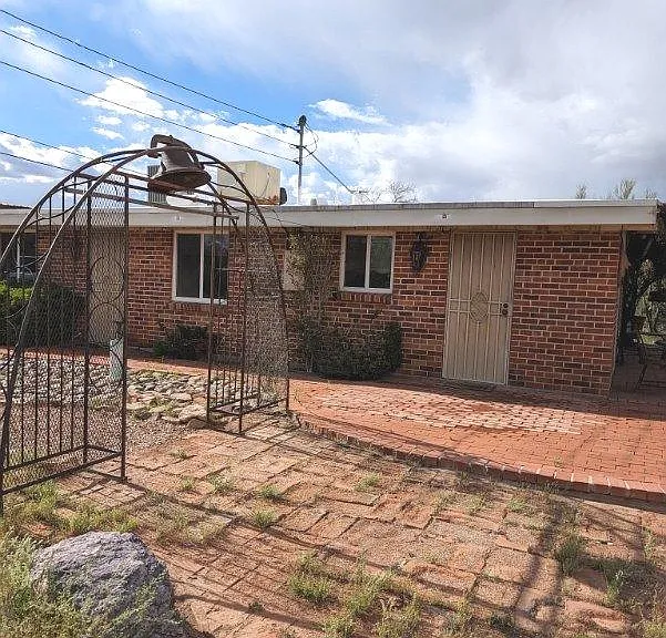 4140 W Camino Pintoresco — Photo 23
