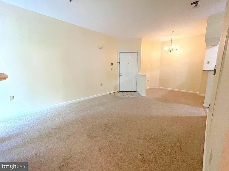 2203 Westcourt Ln #202 — Photo 12