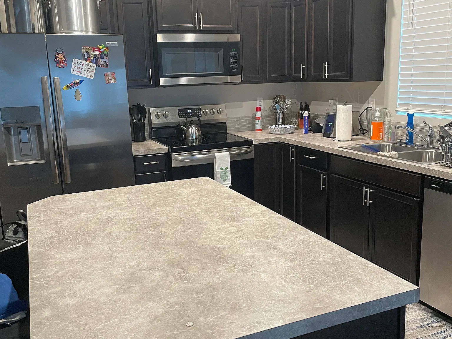 3 bed, 1680 sqft, $3,200 — Photo 2