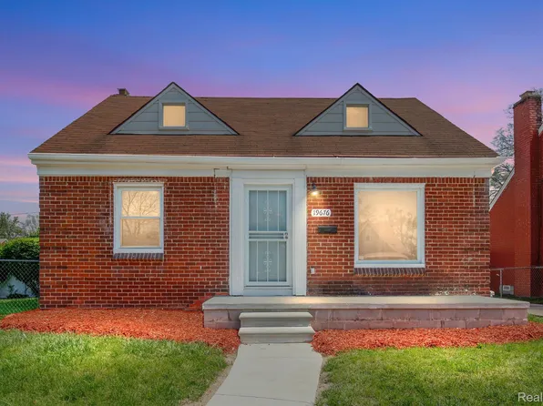 19676 Klinger St, Detroit, MI 48234