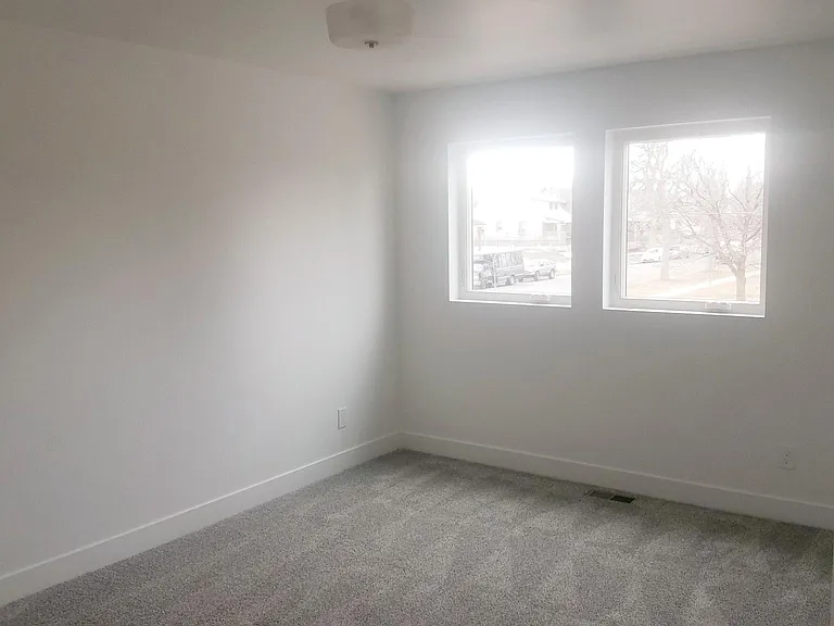 3701 N Gaylord St — Photo 8