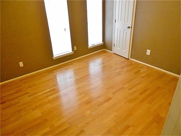 4th image of 11222 Beauvoir Dr