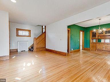 2nd image of 1755 Van Buren Ave