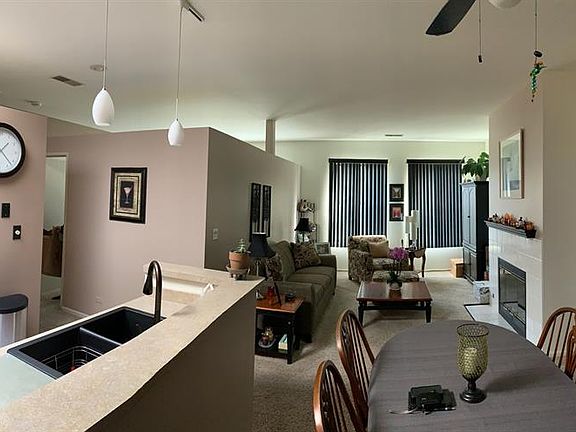 3rd image of 3713 Grand Blvd Unit 18