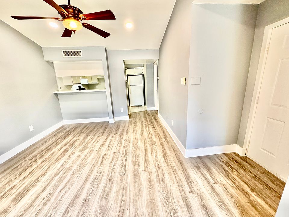 1st image of 15300 SW 106th Ter APT 533